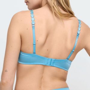 0120826 Azure Delight