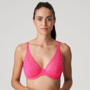 Epirus blogger pink