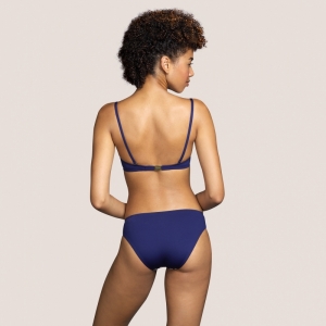 Imagine marine swim
