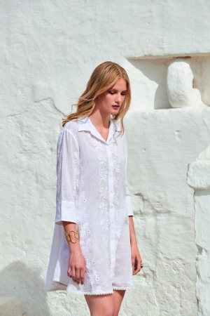 IC21-002 White