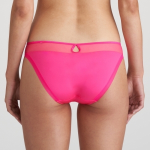 0522310 blogger pink