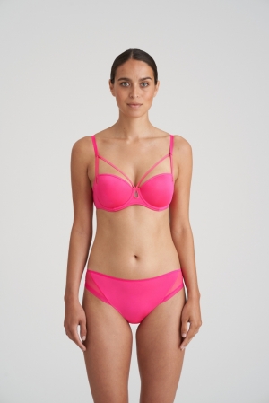 0522310 blogger pink