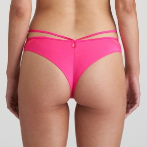 0622310 blogger pink