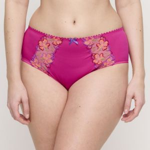 0563441 very Berry