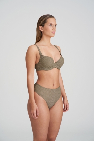 1006916 golden olive