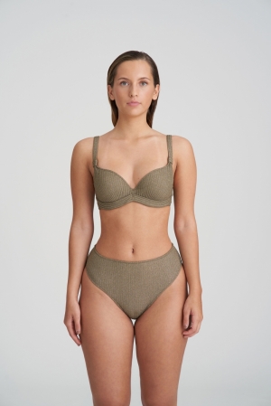 1006951 golden olive