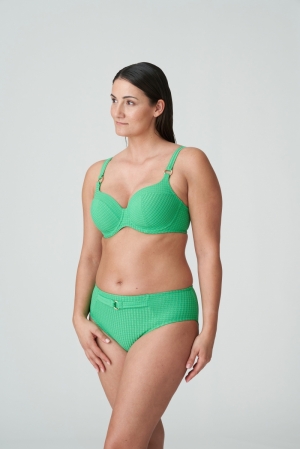 4012051 lush green
