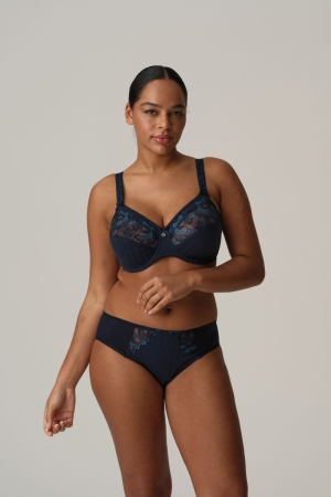 0561815 VEL Velvet Blue