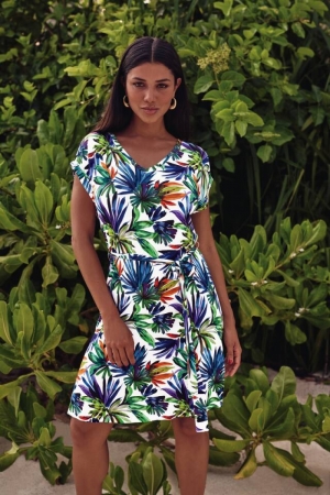 8688 floral illusion